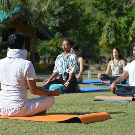 Hotel Rishikesh Adiyogi Zewnętrze zdjęcie